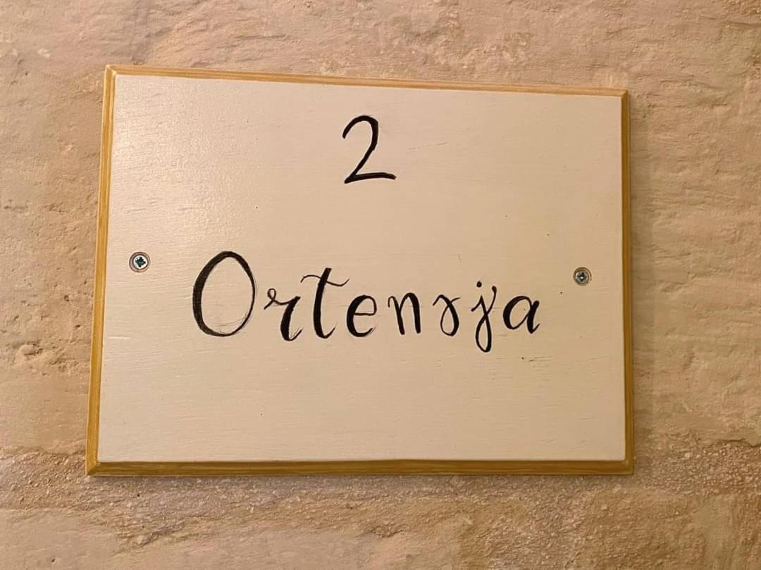 Il-Blanzun Central Boutique Living Hotel Żebbuġ Buitenkant foto